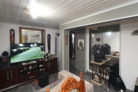 sala  de casa para alugar com 3 quartos, 96m² em Jardim Tremembe, São Paulo