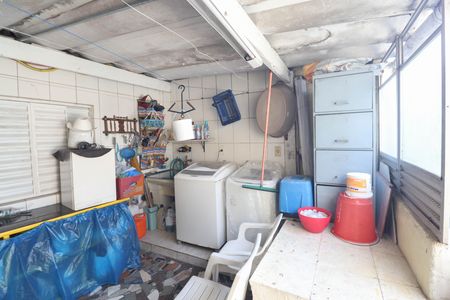 Casa à venda com 96m², 3 quartos e sem vagaÁrea de Serviço