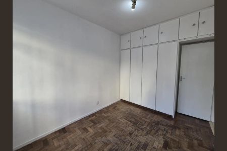 Apartamento para alugar com 90m², 3 quartos e sem vaga