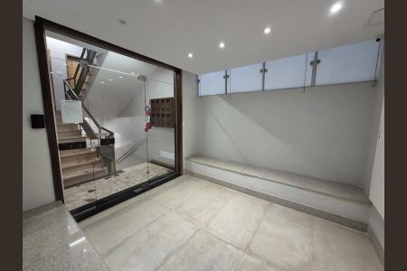 Apartamento para alugar com 90m², 3 quartos e sem vaga