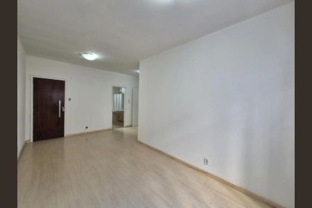 Apartamento para alugar com 90m², 3 quartos e sem vaga