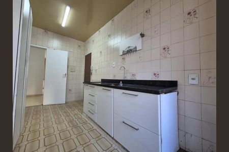 Apartamento para alugar com 90m², 3 quartos e sem vaga