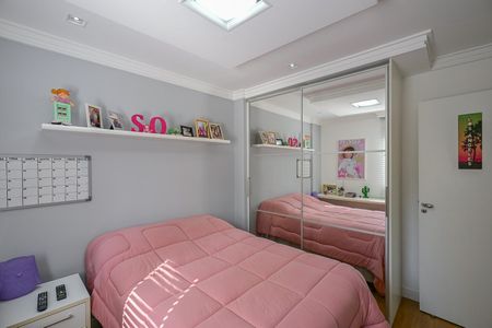 Apartamento à venda com 114m², 3 quartos e 2 vagasQuarto 1