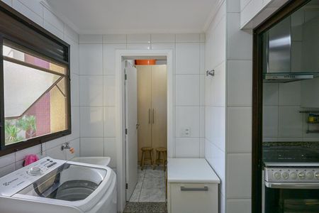Apartamento à venda com 114m², 3 quartos e 2 vagasÁrea de Serviço 