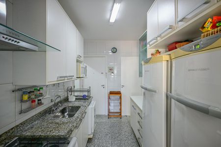 Apartamento à venda com 114m², 3 quartos e 2 vagasCozinha