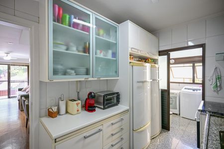 Apartamento à venda com 114m², 3 quartos e 2 vagasCozinha