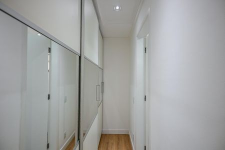 Apartamento à venda com 114m², 3 quartos e 2 vagasArmário da Suíte 