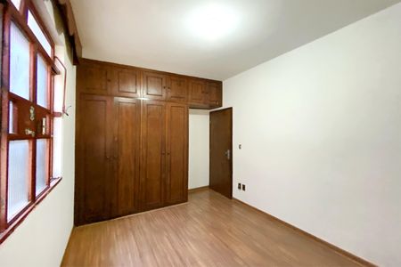 Casa para alugar com 500m², 6 quartos e 2 vagasQuarto 2