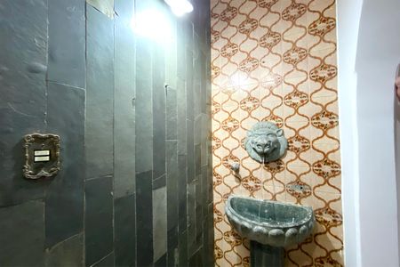 Casa para alugar com 500m², 6 quartos e 2 vagasBanheiro
