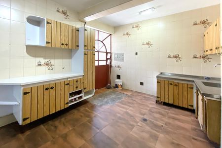 Casa para alugar com 500m², 6 quartos e 2 vagasCozinha
