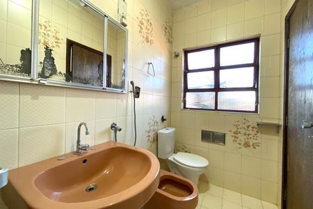 Casa para alugar com 500m², 6 quartos e 2 vagasBanheiro da Suíte