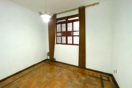 Casa para alugar com 500m², 6 quartos e 2 vagasQuarto 1