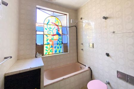 Casa para alugar com 500m², 6 quartos e 2 vagasBanheiro