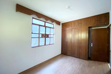 Casa para alugar com 500m², 6 quartos e 2 vagasQuarto 2