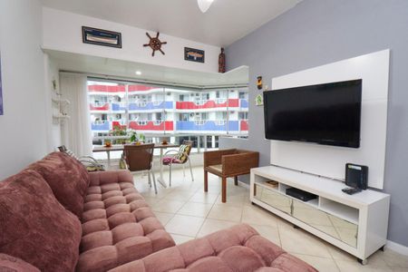 Apartamento para alugar com 180m², 3 quartos e 2 vagas Apartamento para alugar com 180m², 3 quartos e 2 vagasSala