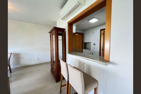 Sala de apartamento para alugar com 2 quartos, 73m² em São João, Porto Alegre