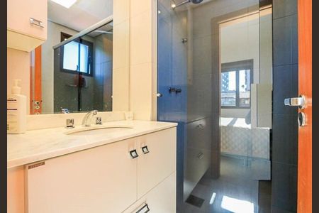 Apartamento para alugar com 73m², 2 quartos e 2 vagasBanheiro social