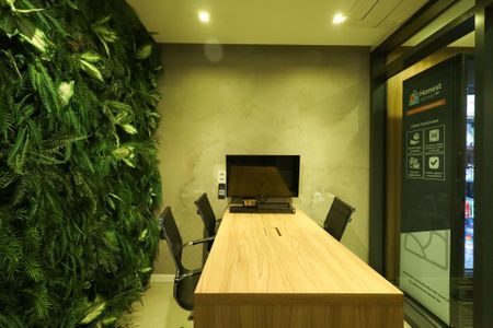 Apartamento para alugar com 93m², 2 quartos e 1 vagaMini Mercado