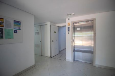 Apartamento para alugar com 58m², 2 quartos e 1 vagaHall de entrada