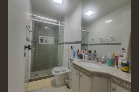 Apartamento à venda com 89m², 3 quartos e 2 vagasBanheiro da Suíte