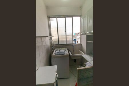 Apartamento à venda com 40m², 1 quarto e 1 vaga Apartamento à venda com 40m², 1 quarto e 1 vagaCozinha e Área de Serviço