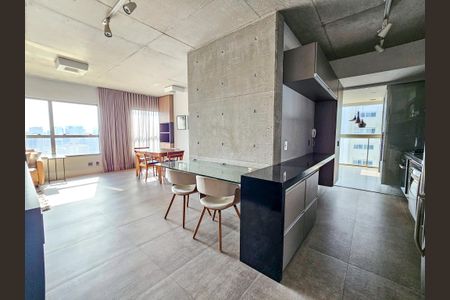 Sala de apartamento para alugar com 1 quarto, 74m² em Santo Amaro, São Paulo