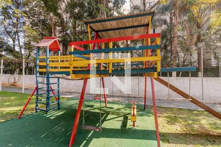 Apartamento à venda com 60m², 2 quartos e 1 vaga Apartamento à venda com 60m², 2 quartos e 1 vagaÁrea comum - Playground