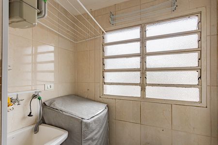 Apartamento à venda com 60m², 2 quartos e 1 vaga Apartamento à venda com 60m², 2 quartos e 1 vagaÁrea de Serviço