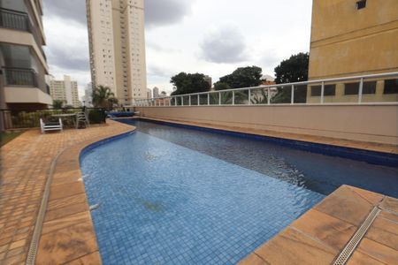 Apartamento à venda com 66m², 3 quartos e 1 vagaÁrea comum - Piscina