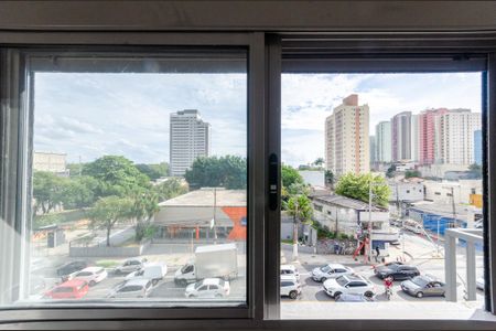 Apartamento para alugar com 44m², 2 quartos e sem vaga Apartamento para alugar com 44m², 2 quartos e sem vagaSuíte - Janela