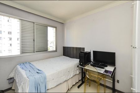 Apartamento à venda com 106m², 3 quartos e 2 vagasQuarto 1