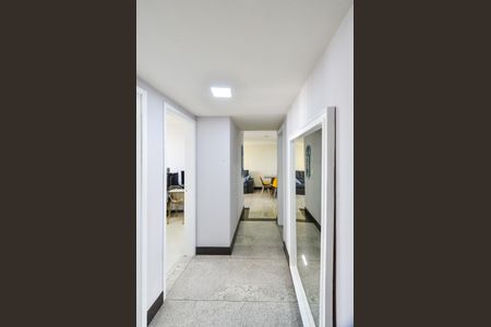 Apartamento à venda com 106m², 3 quartos e 2 vagasCorredor