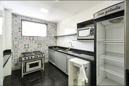 Apartamento à venda com 106m², 3 quartos e 2 vagasÁrea comum - Salão de festas