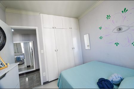 Apartamento à venda com 106m², 3 quartos e 2 vagasQuarto 2