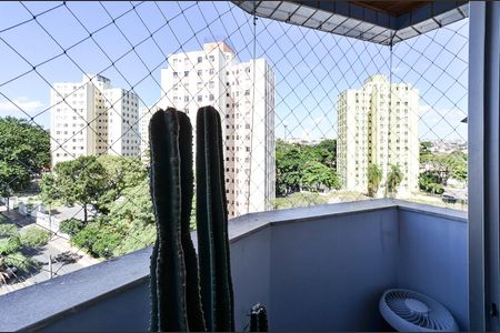 Apartamento à venda com 106m², 3 quartos e 2 vagasVaranda Suíte