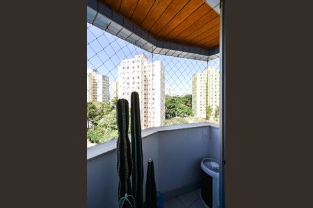 Apartamento à venda com 106m², 3 quartos e 2 vagasVaranda Suíte