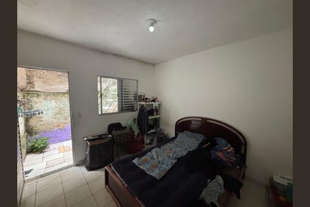 Quarto 1 de casa para alugar com 1 quarto, 56m² em Conjunto Residencial José Bonifácio, São Paulo