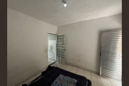 Quarto 1 de casa para alugar com 1 quarto, 56m² em Conjunto Residencial José Bonifácio, São Paulo