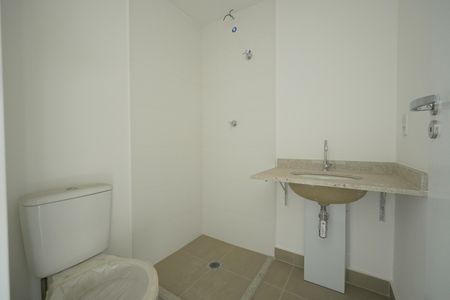 Banheiro de kitnet/studio à venda com 1 quarto, 23m² em Vila Mariana, São Paulo
