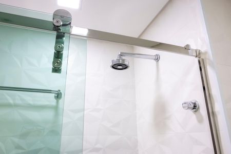 Apartamento para alugar com 47m², 1 quarto e 2 vagas Apartamento para alugar com 47m², 1 quarto e 2 vagasBanheiro social