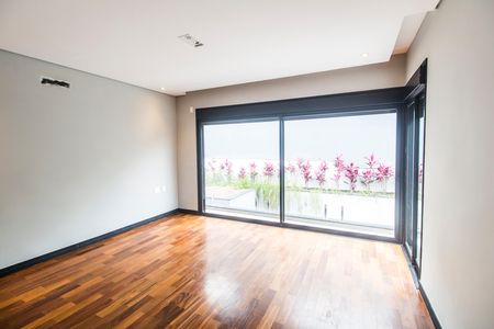 Casa de condomínio à venda com 423m², 4 quartos e 4 vagas Casa de condomínio à venda com 423m², 4 quartos e 4 vagasSuíte master