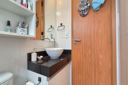 Apartamento para alugar com 42m², 2 quartos e 1 vaga Apartamento para alugar com 42m², 2 quartos e 1 vagaBanheiro