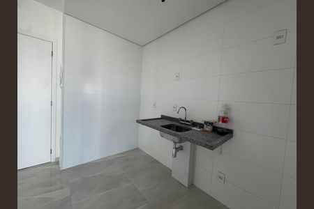 Cozinha de apartamento à venda com 2 quartos, 57m² em Vila Yara, Osasco