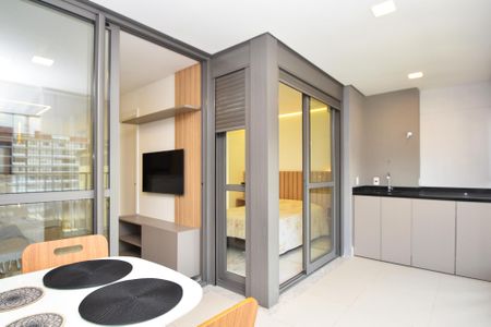 Apartamento para alugar com 43m², 1 quarto e 1 vagaSala de jantar varanda 