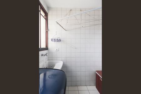 Apartamento à venda com 56m², 2 quartos e 1 vagaCozinha e Área de Serviço