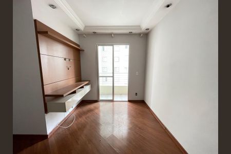 Sala de apartamento para alugar com 3 quartos, 68m² em Jardim Monte Alegre, São Paulo