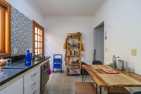 Casa para alugar com 105m², 2 quartos e 1 vaga