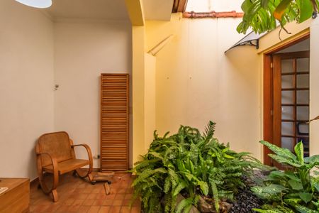 Casa para alugar com 105m², 2 quartos e 1 vaga