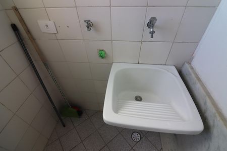 Apartamento para alugar com 118m², 3 quartos e 1 vagaÁrea de Serviço