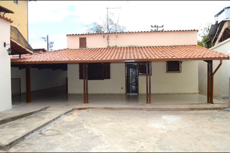 Casa para alugar com 255m², 3 quartos e 5 vagasÁrea externa